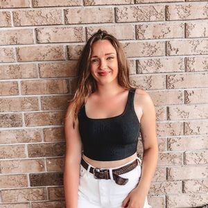 Meet your Posher, Amanda